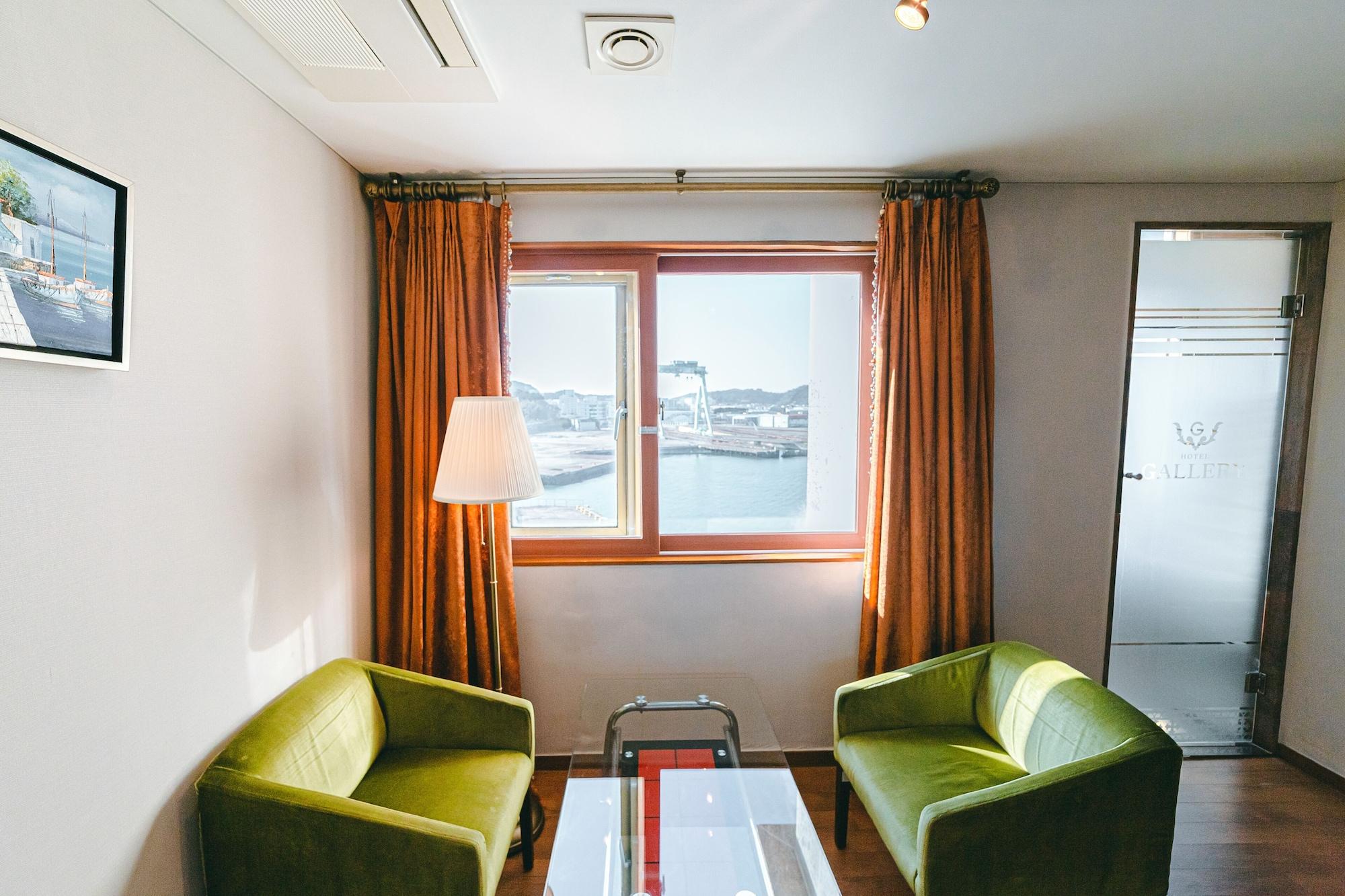 Gallery Tourist Hotel Tongyeong Esterno foto