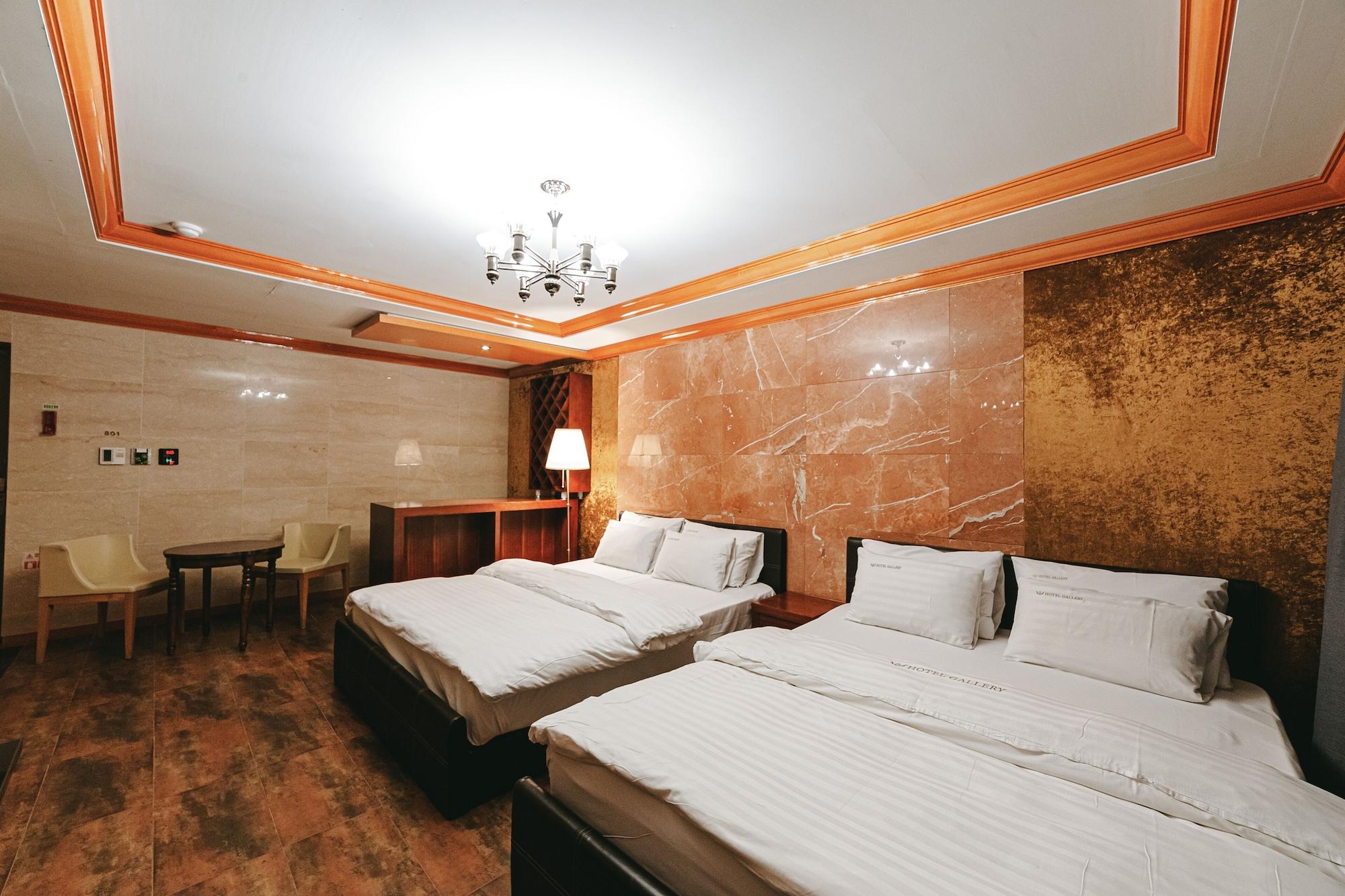 Gallery Tourist Hotel Tongyeong Esterno foto
