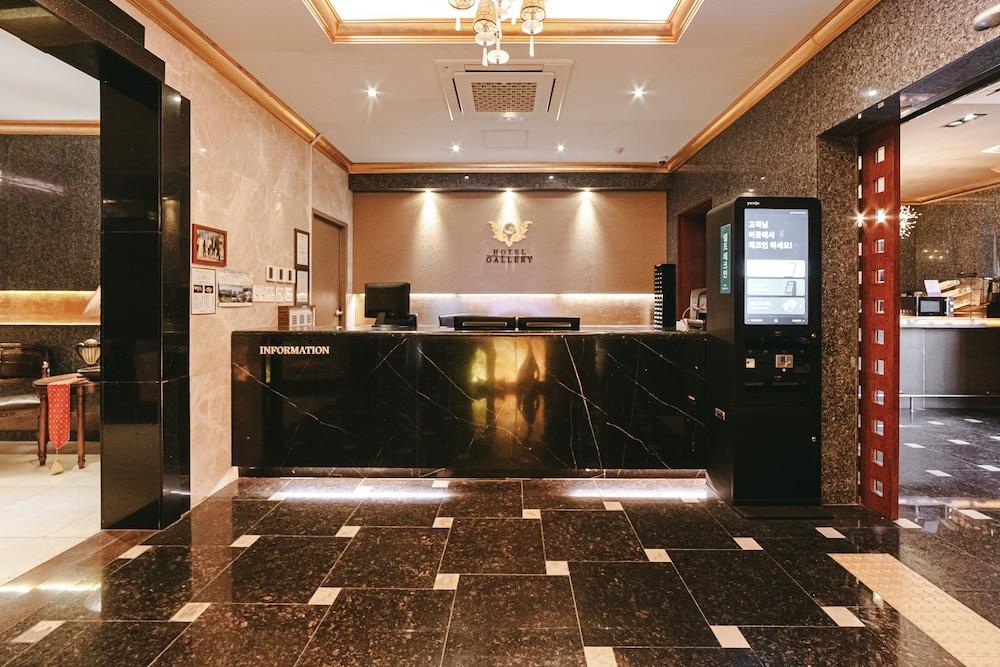 Gallery Tourist Hotel Tongyeong Esterno foto
