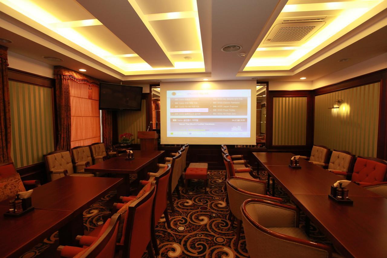 Gallery Tourist Hotel Tongyeong Esterno foto