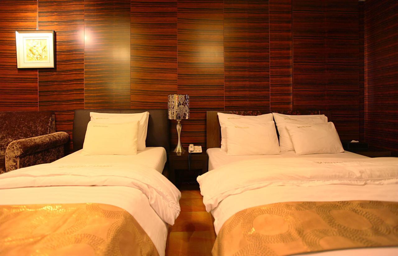Gallery Tourist Hotel Tongyeong Esterno foto